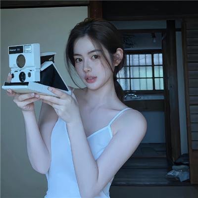 娜娜:逝水年华
